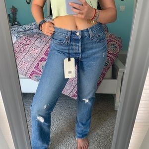 Levi’s High Rise, Straight Leg non stretch 27x30